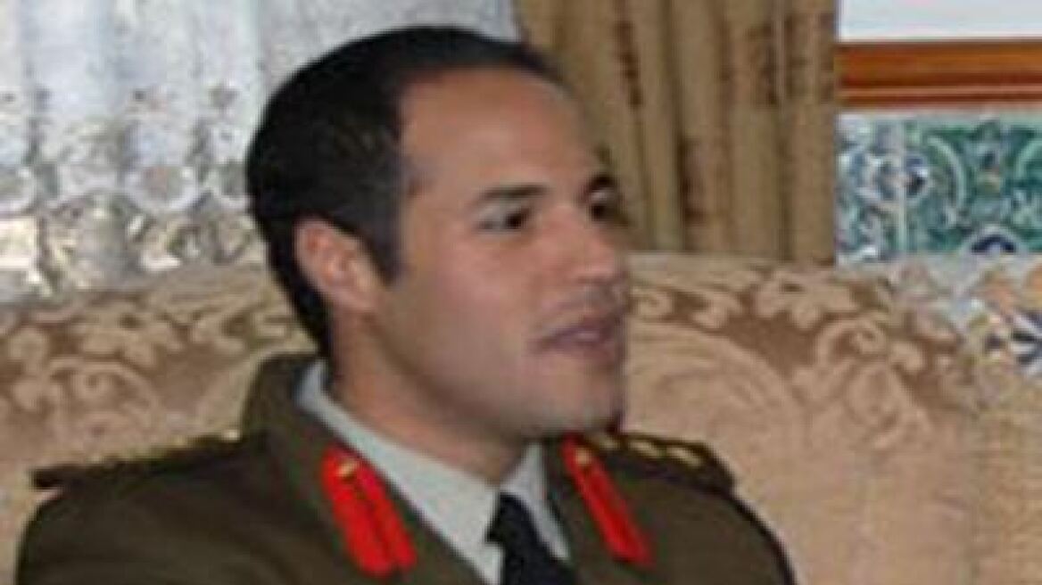 Σκοτώθηκε γιος του Καντάφι, σύμφωνα τους αντικαθεστωτικούς