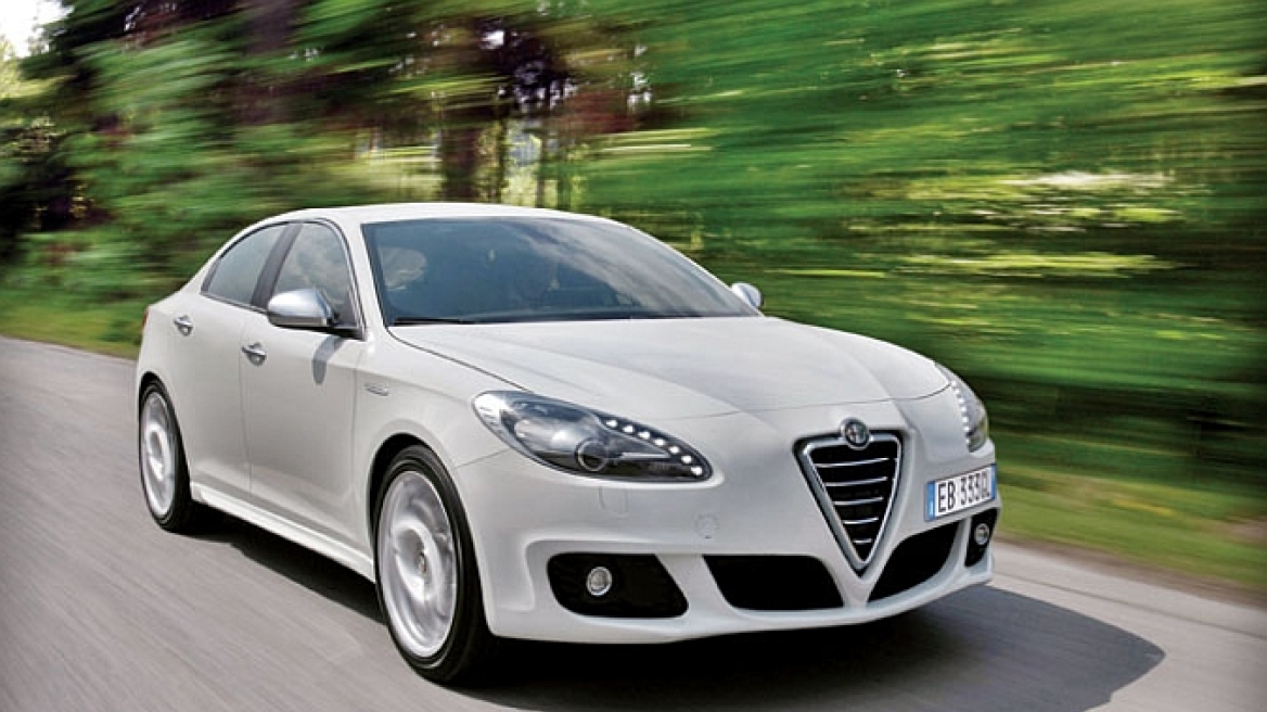 H Alfa Giulia θα είναι οικογενειακό αυτοκίνητο