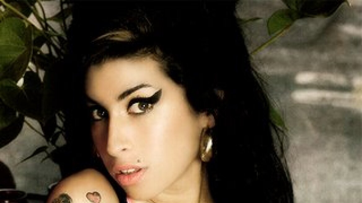 Άλλα δύο ακυκλοφόρητα τραγούδια της Amy Winehouse