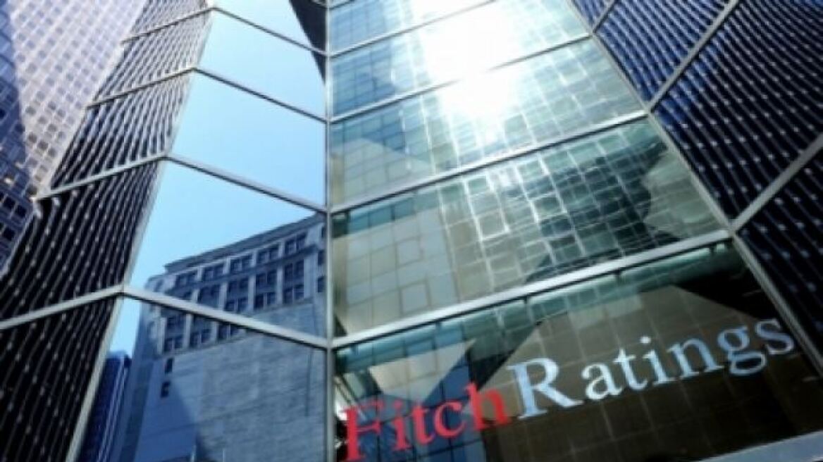 Υποβάθμισε πέντε ευρωπαϊκές τράπεζες ο οίκος Fitch
