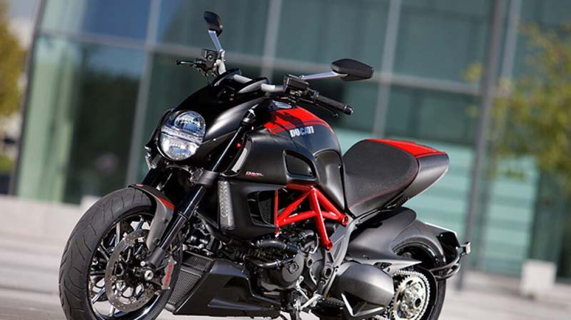 Ανάκληση για 20 μοτοσικλέτες Ducati 