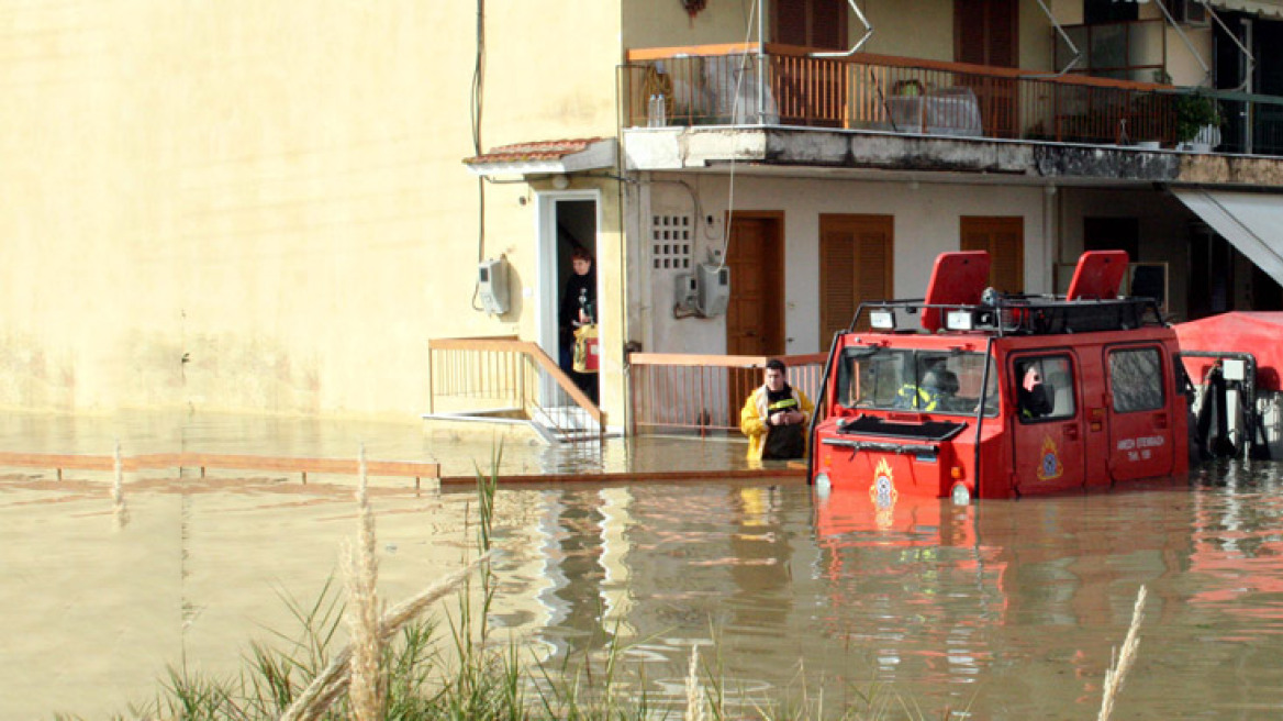 Ασύλληπτη καταστροφή στην Ηλεία από τις πλημμύρες