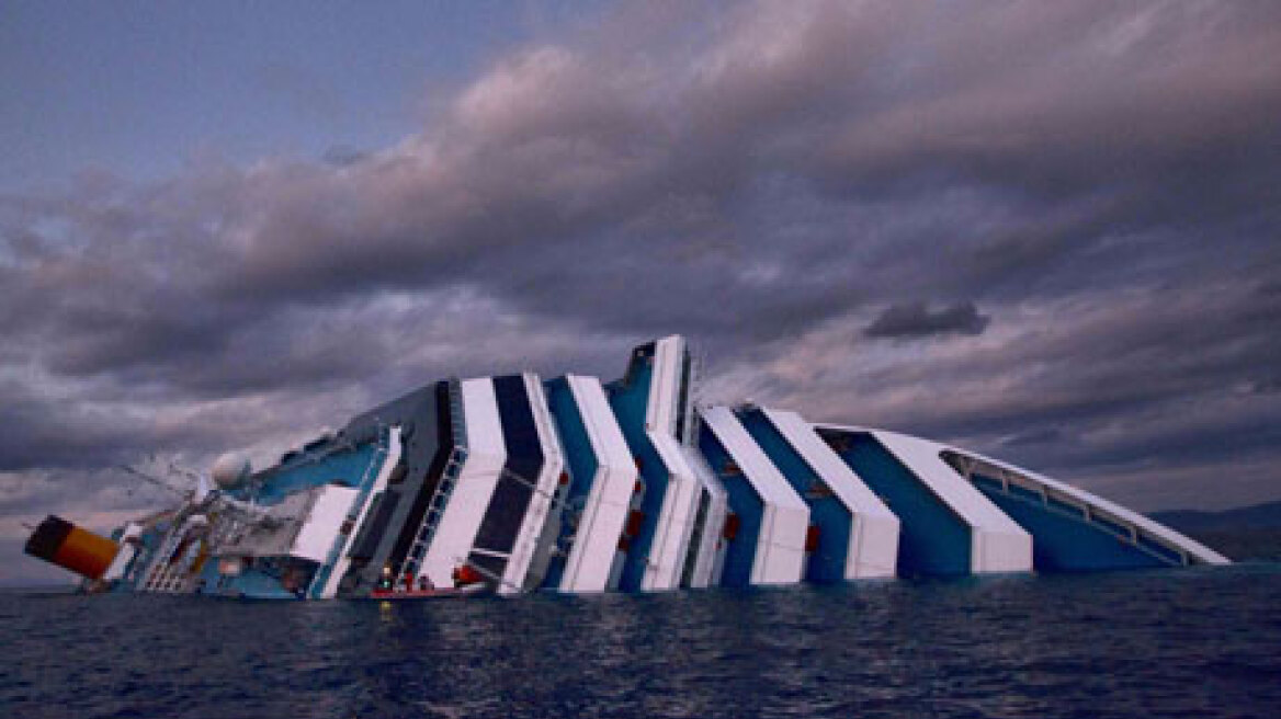 Πέντε ακόμη πτώματα στο ναυάγιο του "Costa Concordia"       