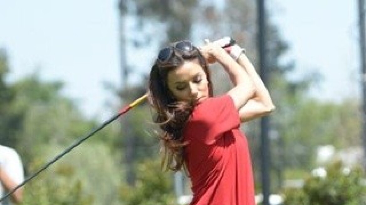  Eva Longoria: Τώρα και παίχτρια του golf