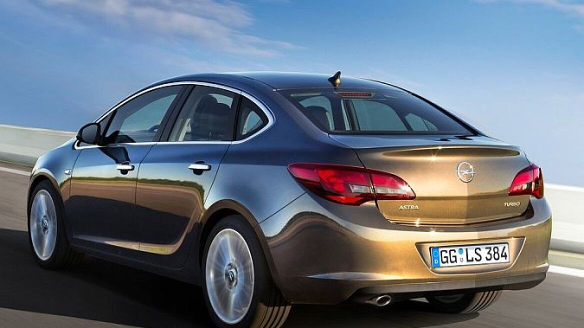 Ερχεται το ευρύχωρο Opel Astra...