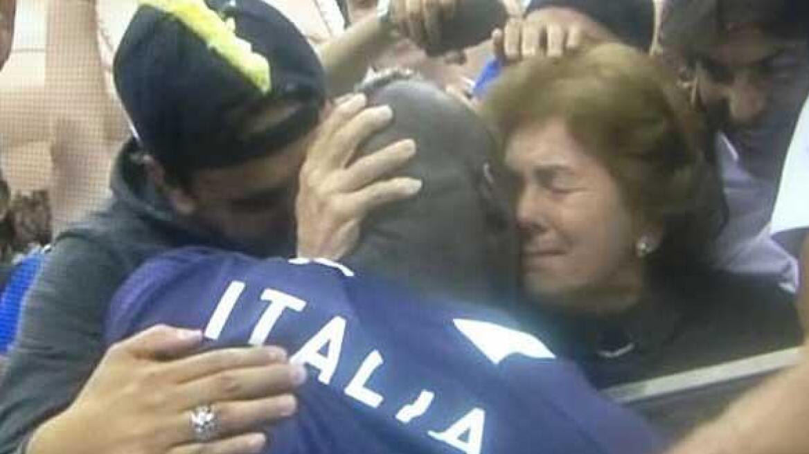 Ο Balotelli αφιερώνει τα γκολ στη Mamma Mia του!