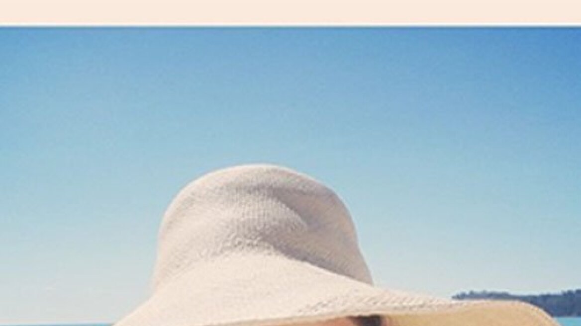 Η Miranda Kerr μοιράζεται μαζί μας τις διακοπές της