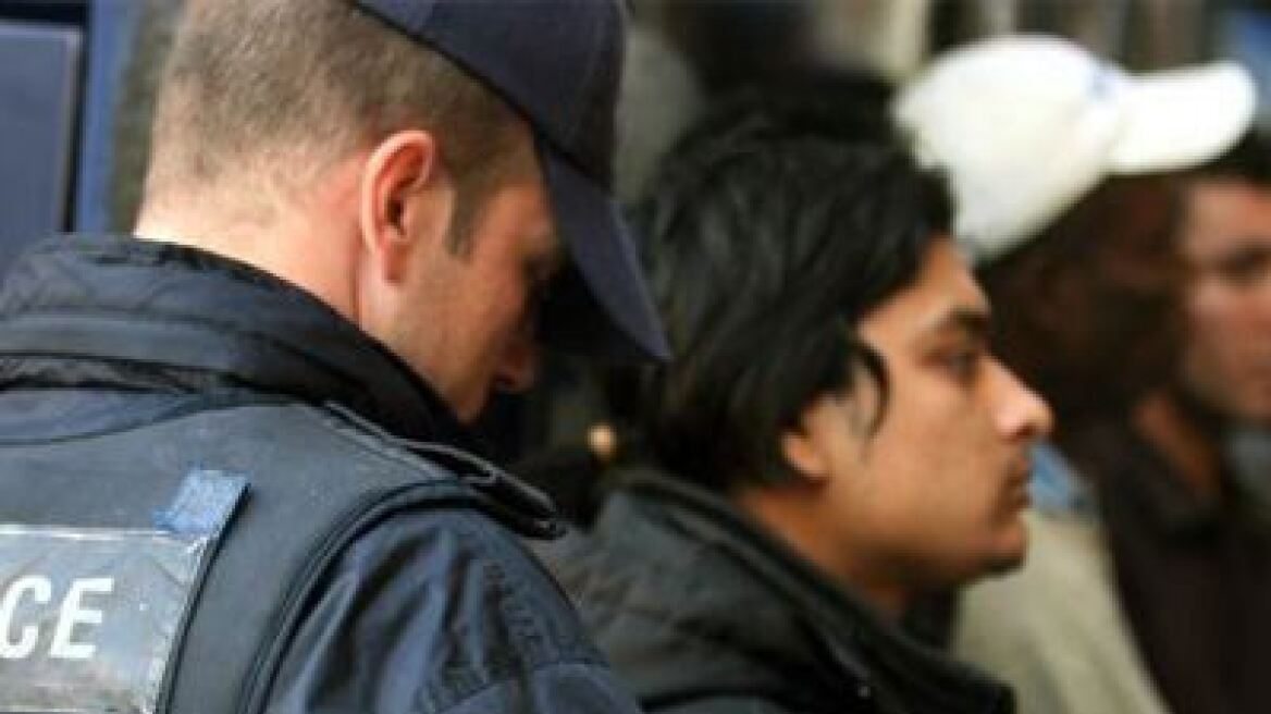 Ιωάννινα: Μαζικές συλλήψεις παράνομων μεταναστών                                             