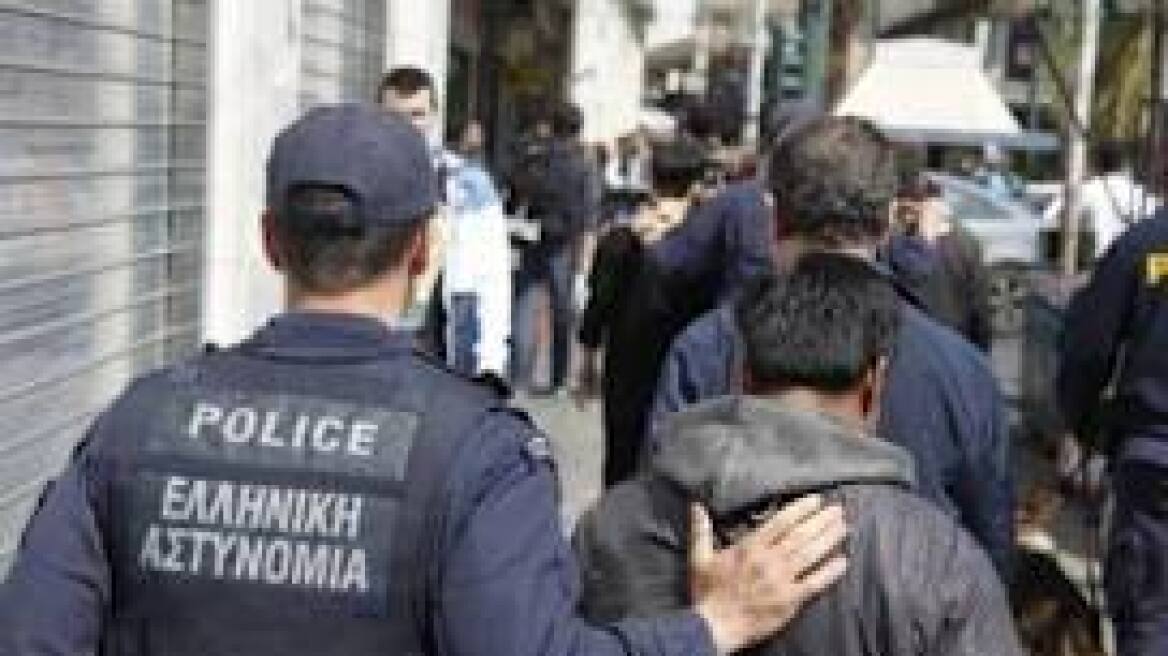 Με 10 συλήψεις συνεχίστηκε η επιχείρηση "Ξένιος Ζευς" στην Αθήνα 