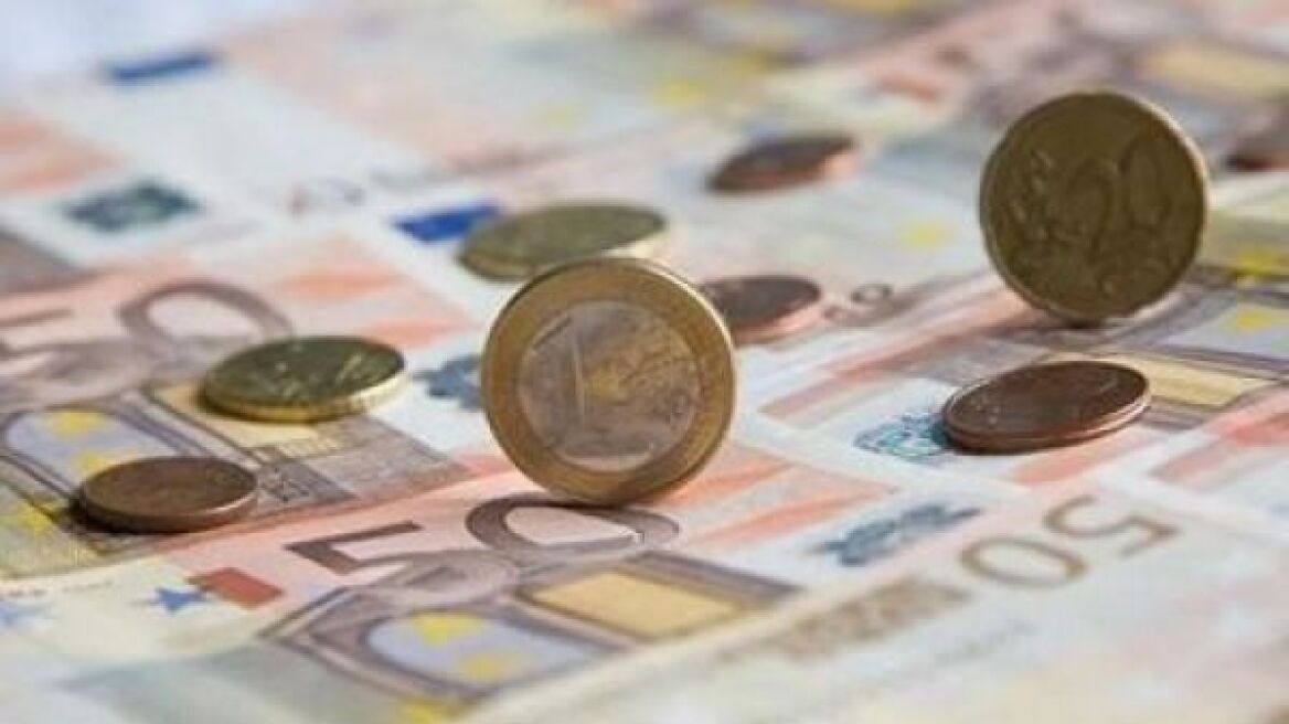 Στα 12,7 δισ. ευρώ το έλλειμμα στο εννιάμηνο