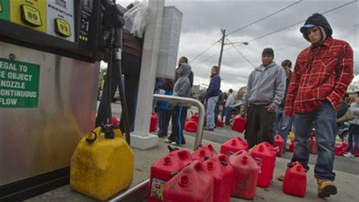 ΗΠΑ : "Στεγνώνουν" οι αντλίες βενζίνης στις πληγείσες περιοχές  