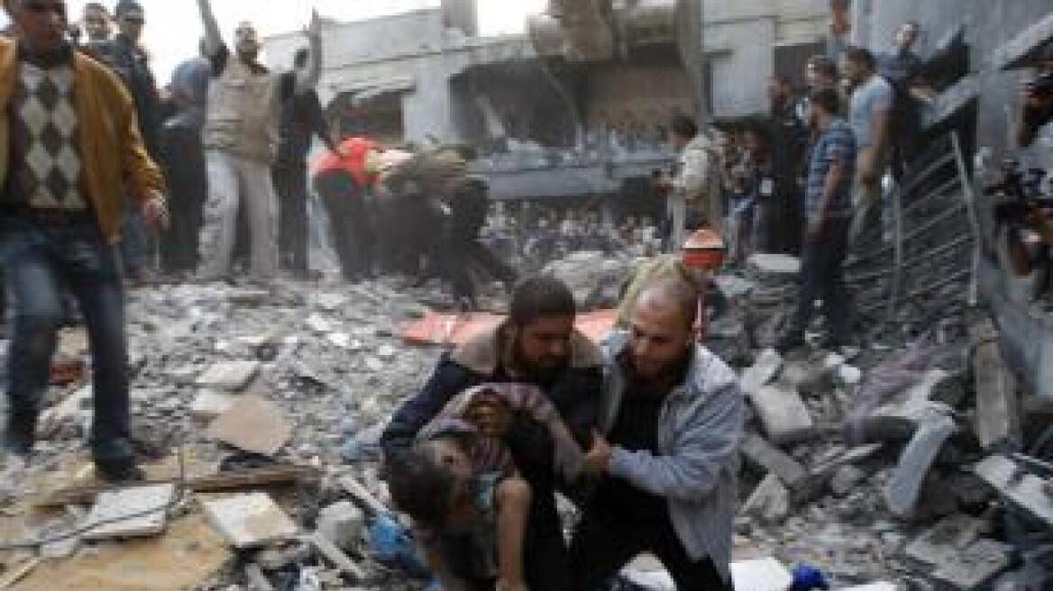 Εκατόμβη νεκρών στη Γάζα 