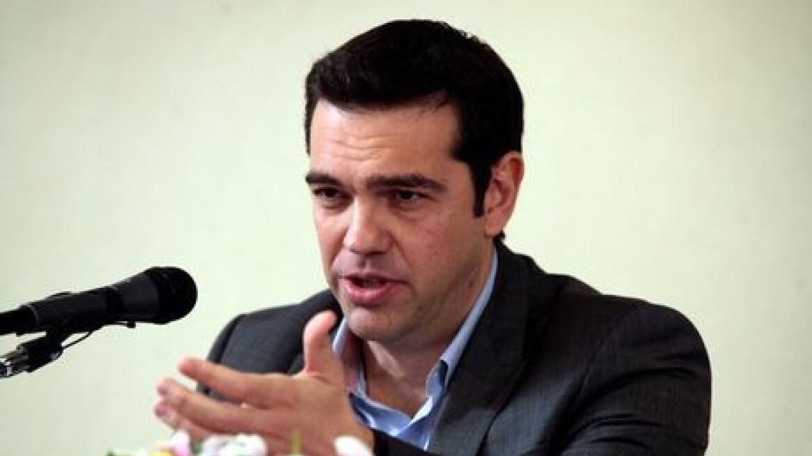 Τσίπρας: "Κλωτσοσκούφι" ανάμεσα σε ΔΝΤ και Γερμανία η Ελλάδα