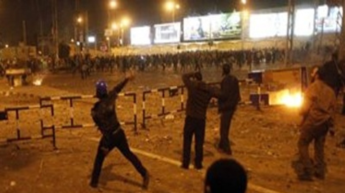 Αίγυπτος: Κλιμάκωση συγκρούσεων διαδηλωτών-αστυνομίας  