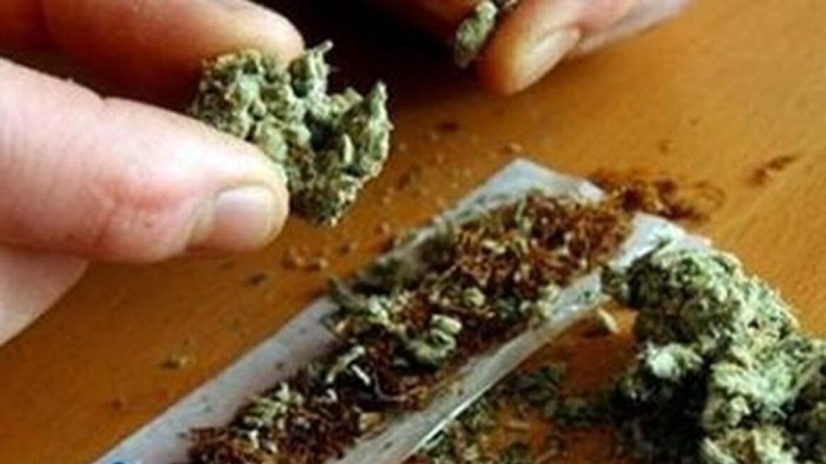 Δύο συλλήψεις για διακίνηση ναρκωτικών στην Ηλεία 