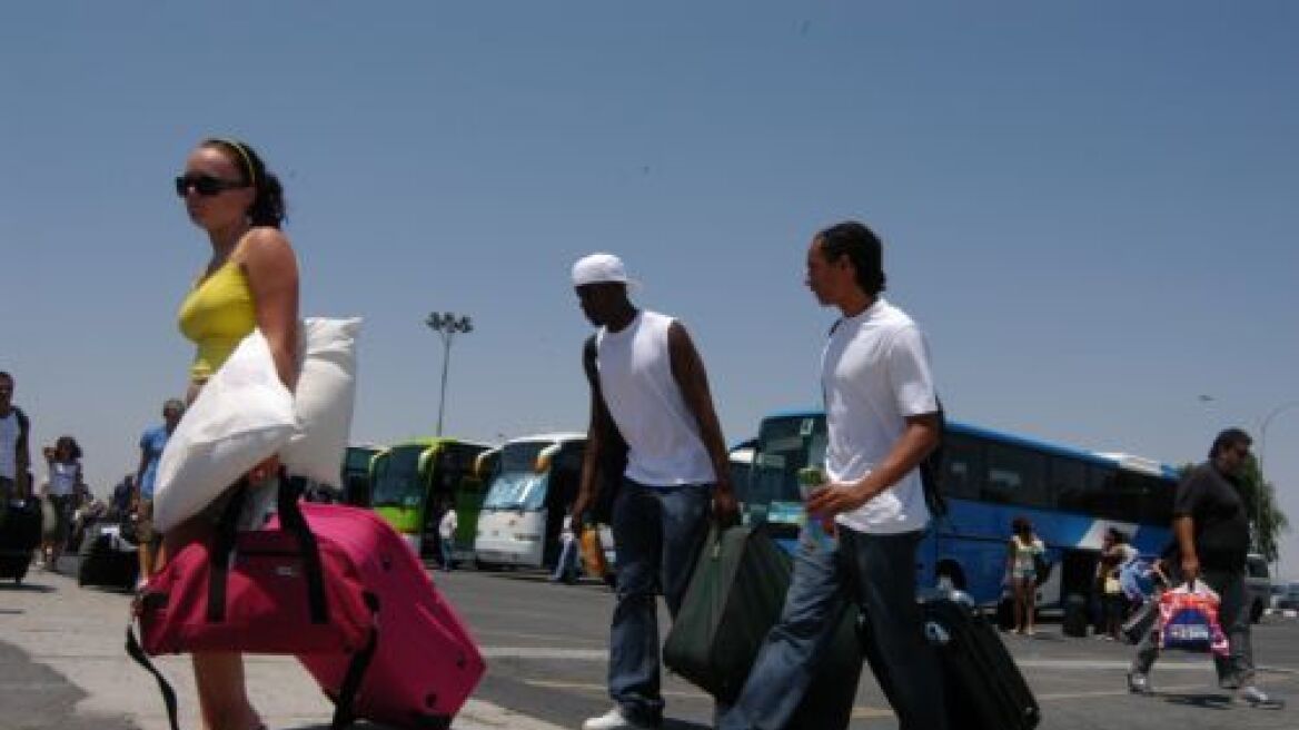 17 εκατ. τουρίστες στην Ελλάδα το καλοκαίρι, σύμφωνα με τον πρόεδρο των ξενοδόχων 