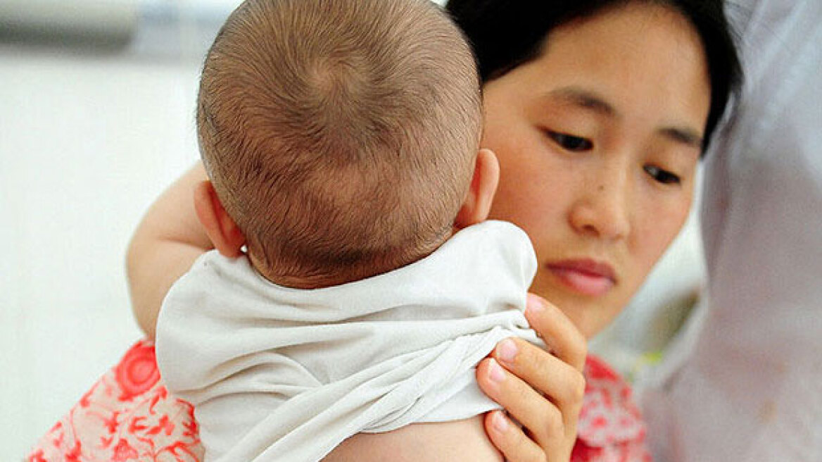 Σοκ! Μωρό με ουρά στην Κίνα