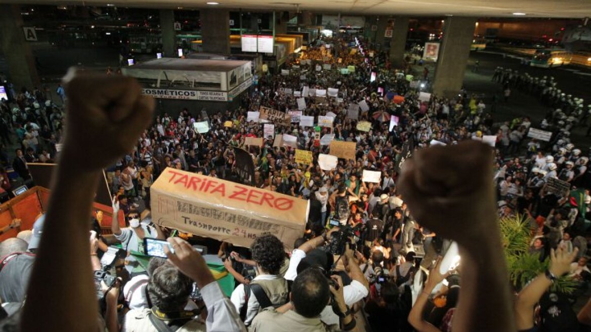 Βραζιλία: Έκτακτο υπουργικό για την αντιμετώπιση της κρίσης στη χώρα