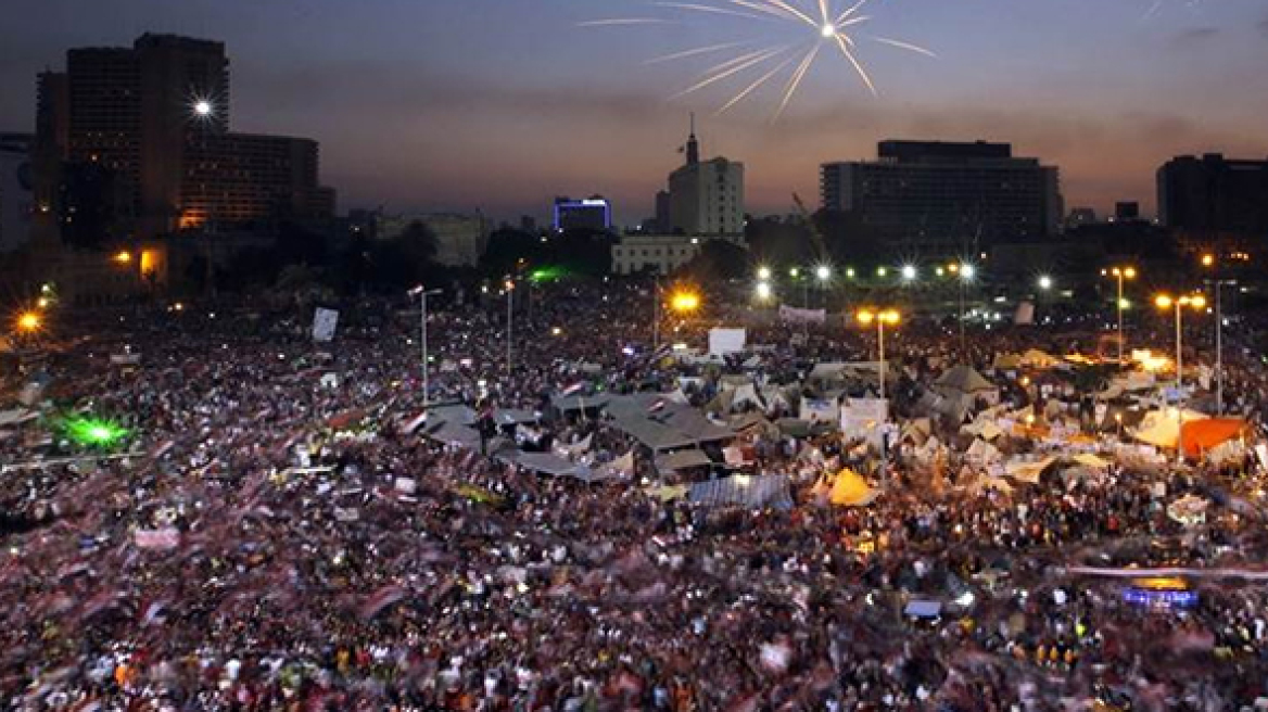 Αίγυπτος: Ο στρατός καθαίρεσε τον Μόρσι 