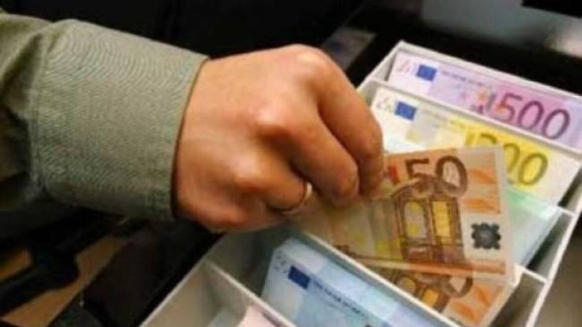  Ισόβια στον υπάλληλο των ΕΛΤΑ που έκλεψε 1,4 εκατ. ευρώ 