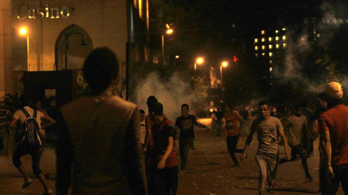 Εκατοντάδες συλλήψεις για τα αιματηρά επεισόδια στο Κάιρο