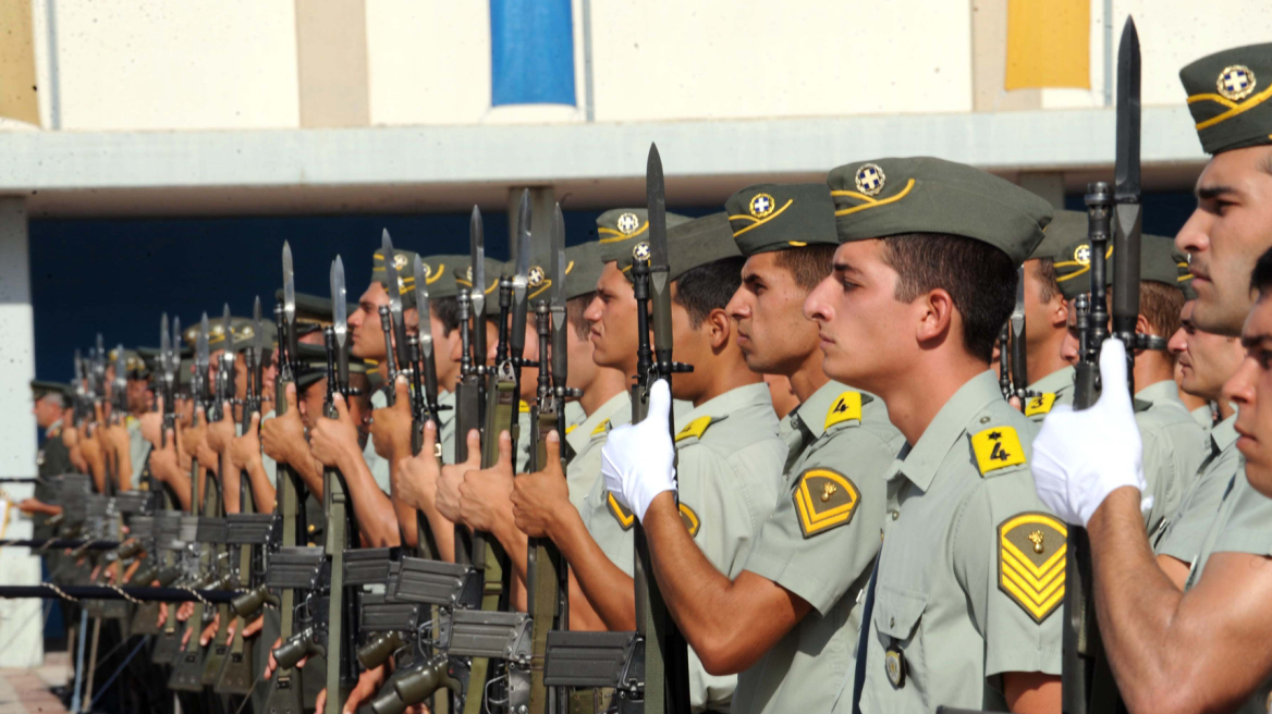 Αναλυτικά ο αριθμός των εισακτέων στις στρατιωτικές σχολές 
