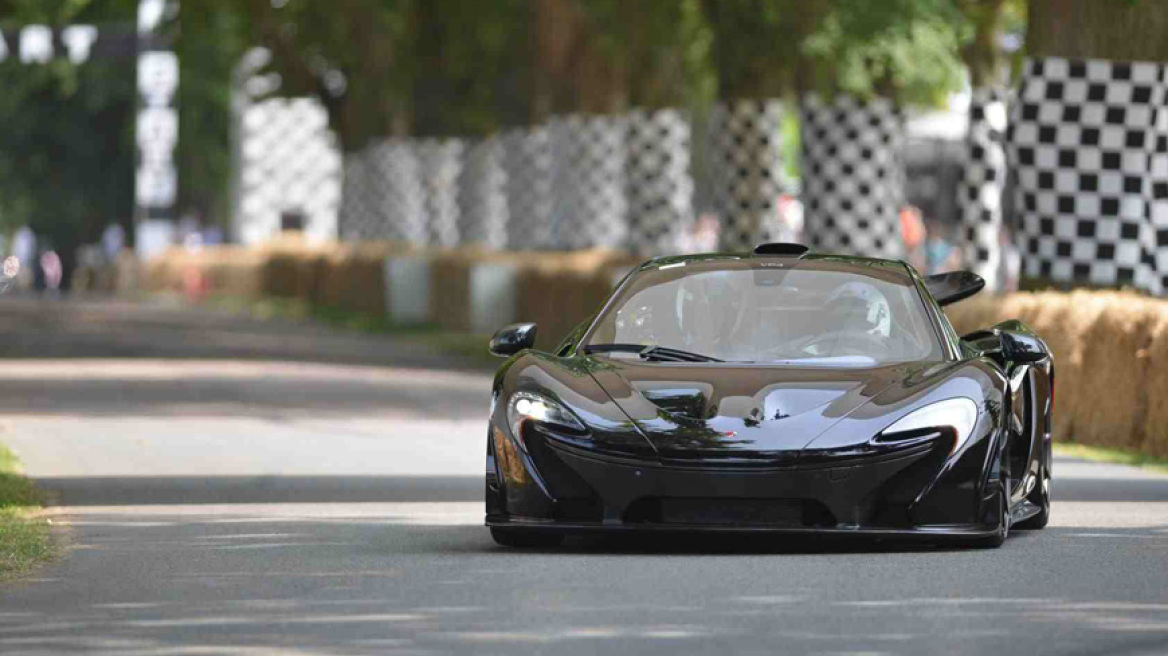 Video: Μία βόλτα με την McLaren P1 και οδηγό τον Μπάτον