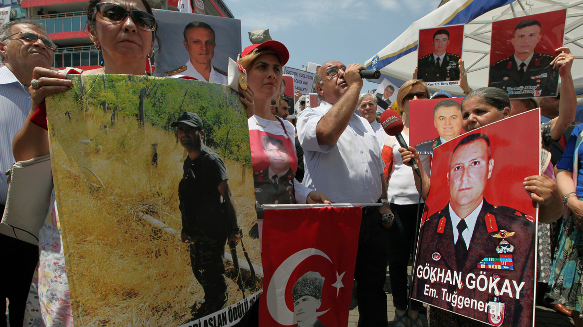 Τουρκία: Ισόβια στον Μπασμπούγ και σε δύο για την υπόθεση «Εργκένεκον» 