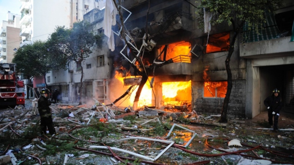 Αργεντινή: Στους 21 ανήλθε ο αριθμός των νεκρών από την έκρηξη στο δεκαόροφο κτήριο