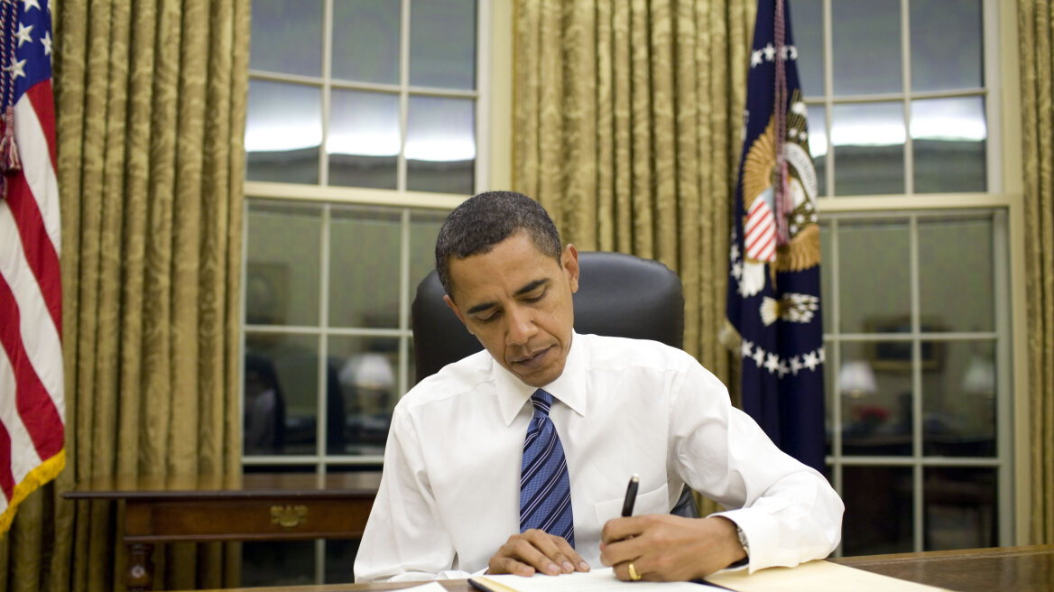 Ο Ομπάμα έπαιζε χαρτιά την ώρα της επιχείρησης κατά του Μπιν Λάντεν 