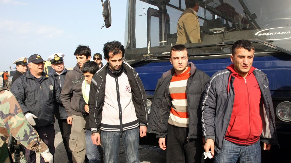 Συνελήφθησαν 21 λαθρομετανάστες κοντά στο συνοριακό σταθμό της Κακαβιάς