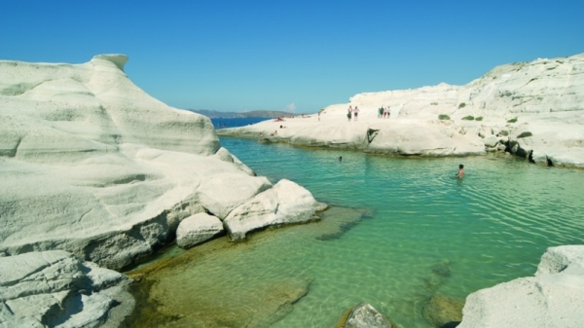 CNN: Αυτά είναι τα 9 ομορφότερα ελληνικά νησιά