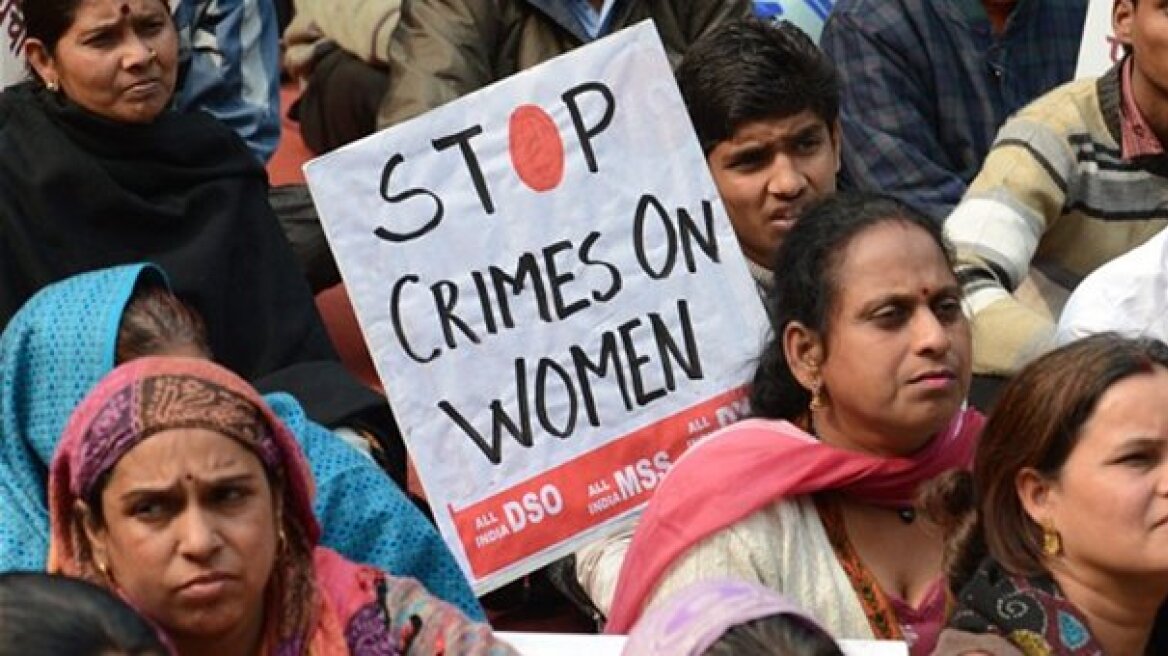 Δύο αστυνομικοί συμμετείχαν στον ομαδικό βιασμό 28χρονης στο Νέο Δελχί 