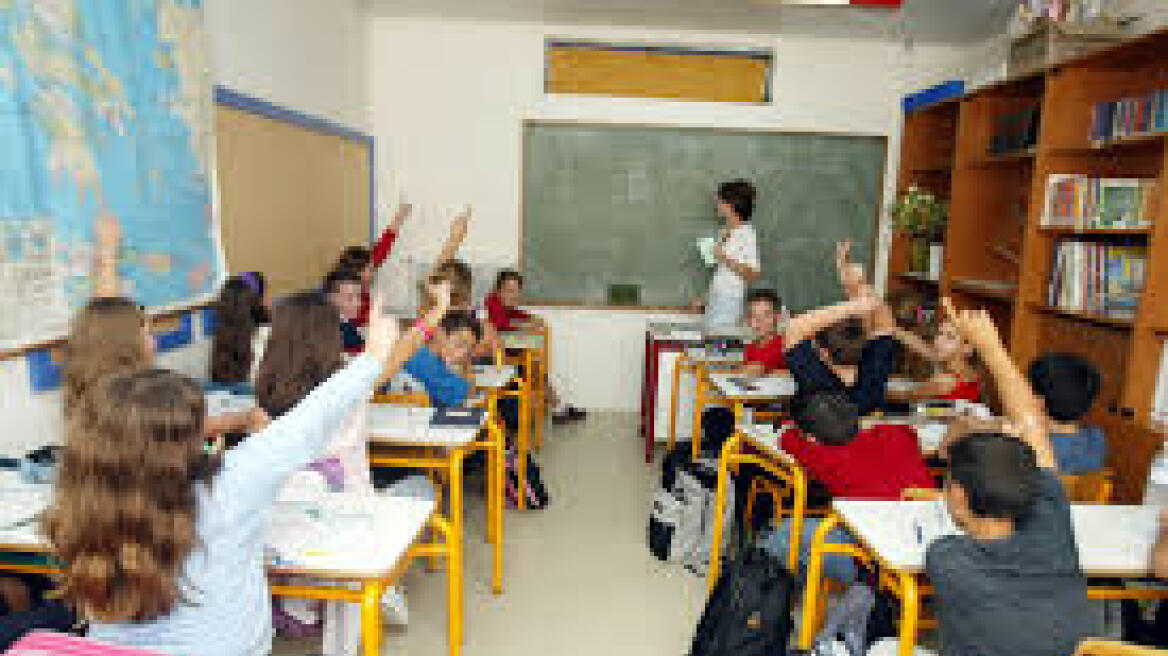 ΔΟΕ: Σε 5.428 ανέρχονται τα κενά δασκάλων στα σχολεία όλης της χώρας 