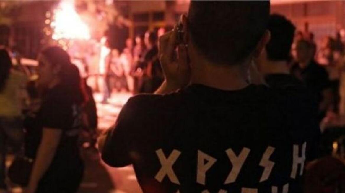 Θεσσαλονίκη: Επίθεση οπαδών του ΠΑΟΚ στα γραφεία της Χρυσής Αυγής