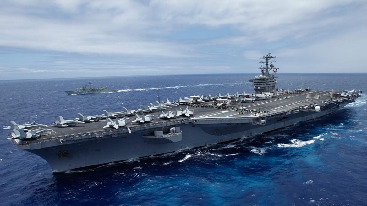 ΗΠΑ: Ετοιμος ο αμερικανικός στόλος για σφοδρή επίθεση στη Συρία