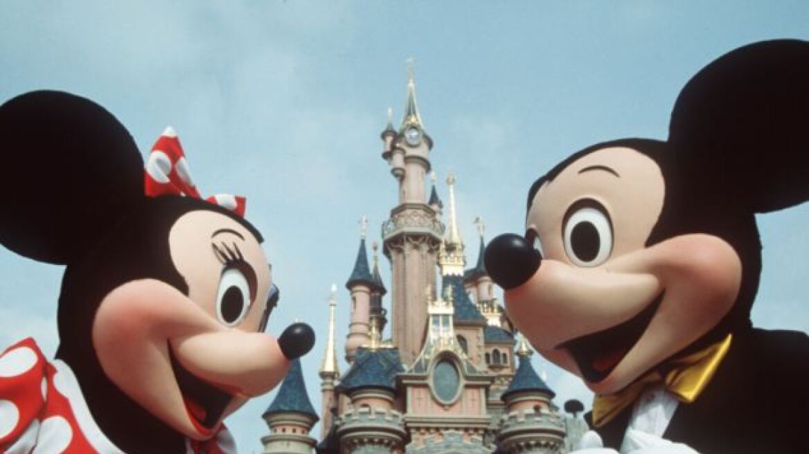 «Η Disneyland καταρρέει» καταγγέλλουν οι επισκέπτες της