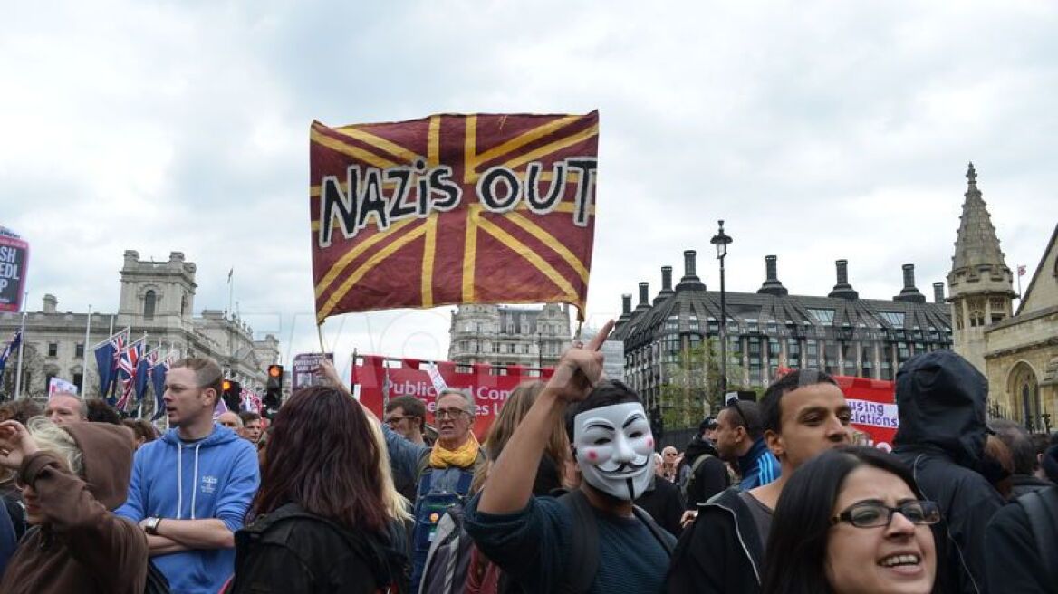 Συγκεντρώσεις σε Λονδίνο και Βερολίνο για τη δολοφονία του Παύλου Φύσσα 