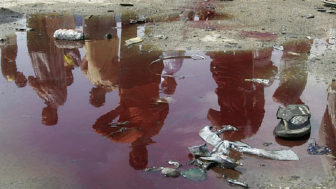 Βαγδάτη: Δεκάδες νεκροί από τριπλή επίθεση αυτοκτονίας σε κηδεία σιίτη 