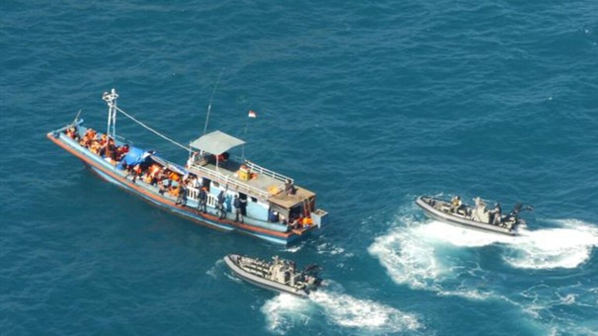 Πλοιάριο με παράνομους μετανάστες εντόπισαν οι αρχές του Λιβάνου