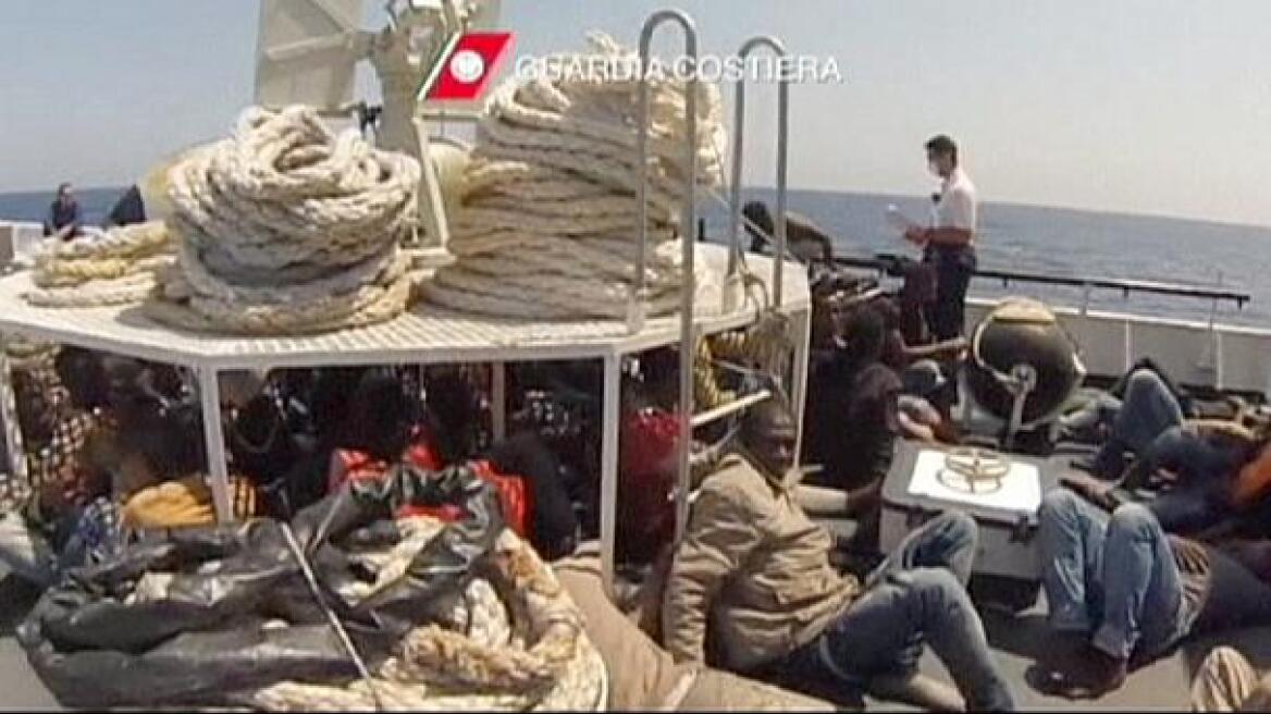 Ιταλία: Άλλοι 137 μετανάστες έφτασαν με πλοίο στην Λαμπεντούζα