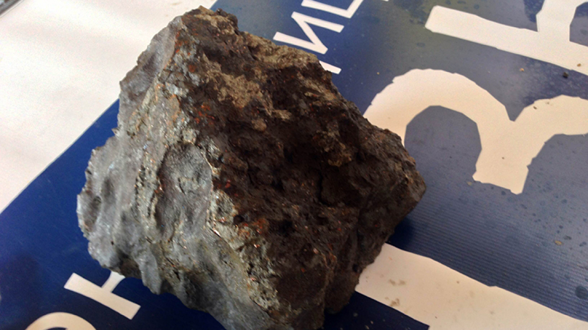 Τμήμα μετεωρίτη ανασύρθηκε από την λίμνη Τσελιαμπίνσκ στην Ρωσία