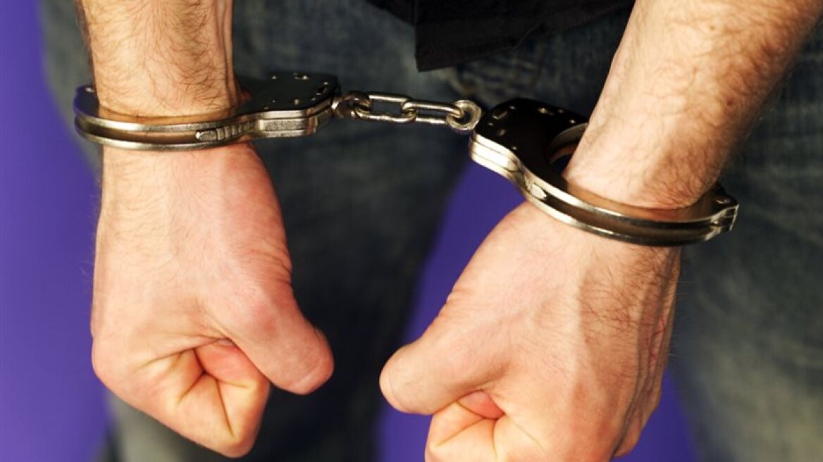 Κομοτηνή: Αλλοδαποί συνελήφθησαν με όπλα, ναρκωτικά και πλαστά ευρώ