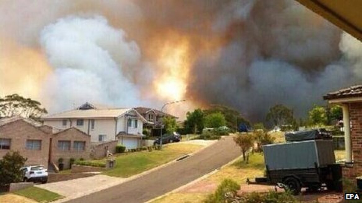 Μαίνονται οι δεκάδες πυρκαγιές στην Αυστραλία