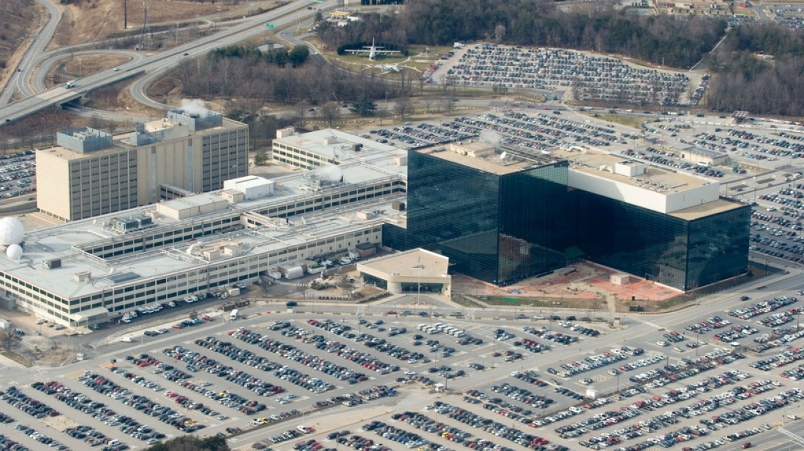 Guardian: Η NSA παρακολουθούσε τα τηλέφωνα 35 ξένων ηγετών