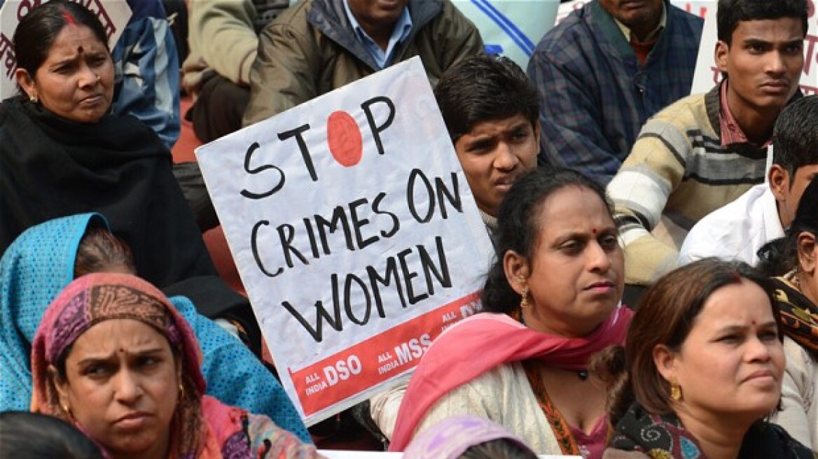 Νέο Δελχί: Μέσα σε ένα χρόνο βιάστηκαν 1.330 γυναίκες