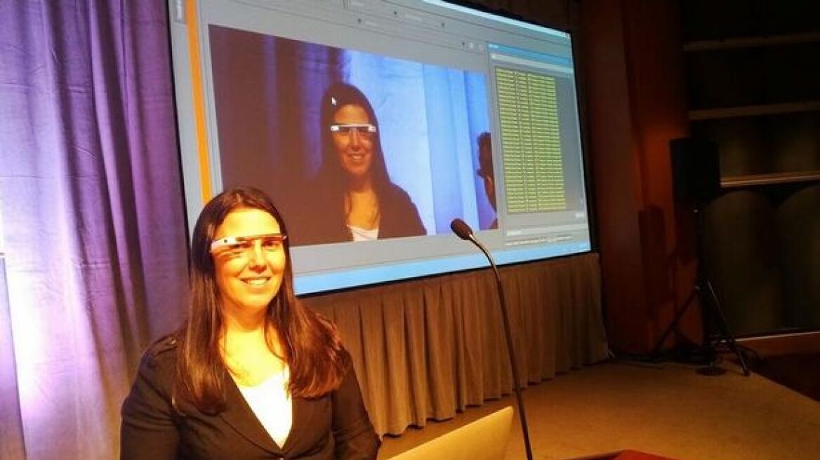 ΗΠΑ: Της έκοψαν κλήση επειδή οδηγούσε φορώντας γυαλιά της Google!