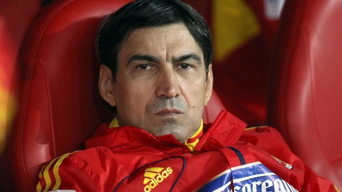 O προπονητής της Ρουμανίας θα γίνει... μοναχός αν αποκλειστεί από την Ελλάδα