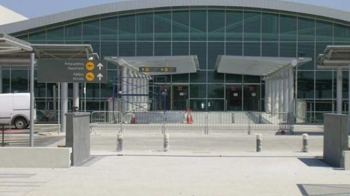 Κύπρος- ΔΗΣΥ: Το αεροδρόμιο Λάρνακας να ονομαστεί «Γλαύκος Κληρίδης»
