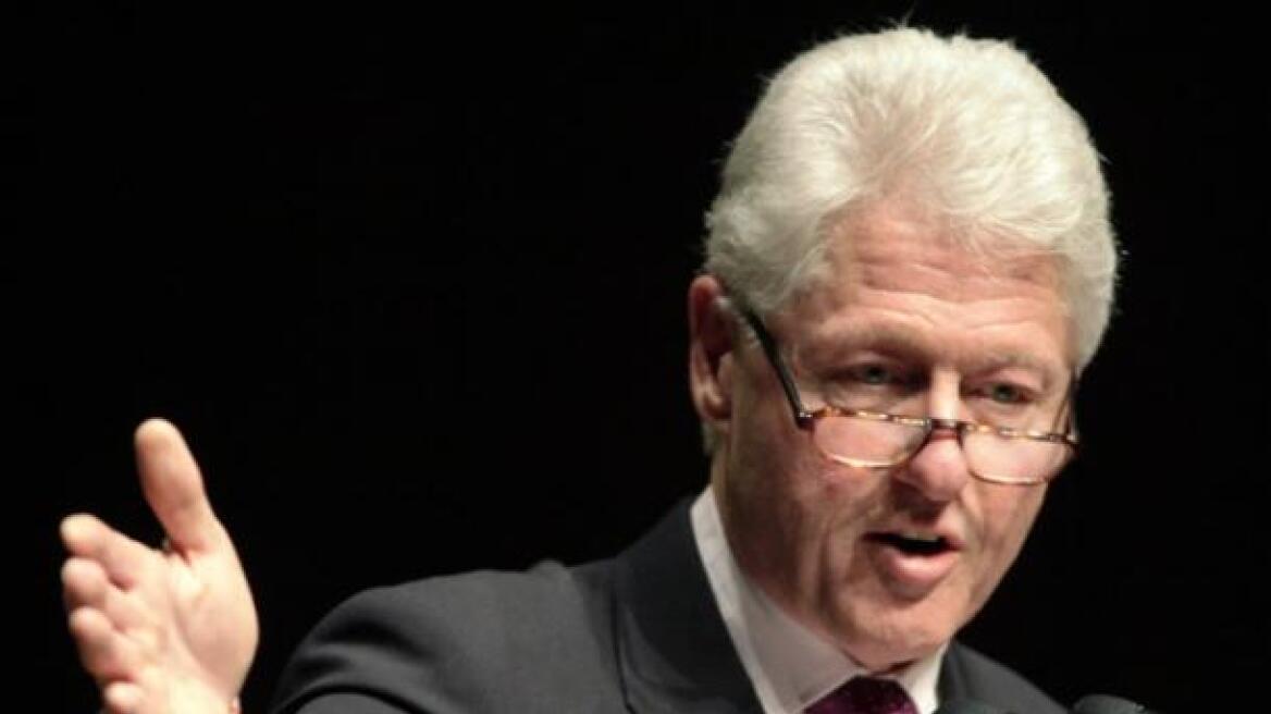 Μπιλ Κλίντον: Θα ήθελα να δω γυναίκα στην προεδρία των ΗΠΑ